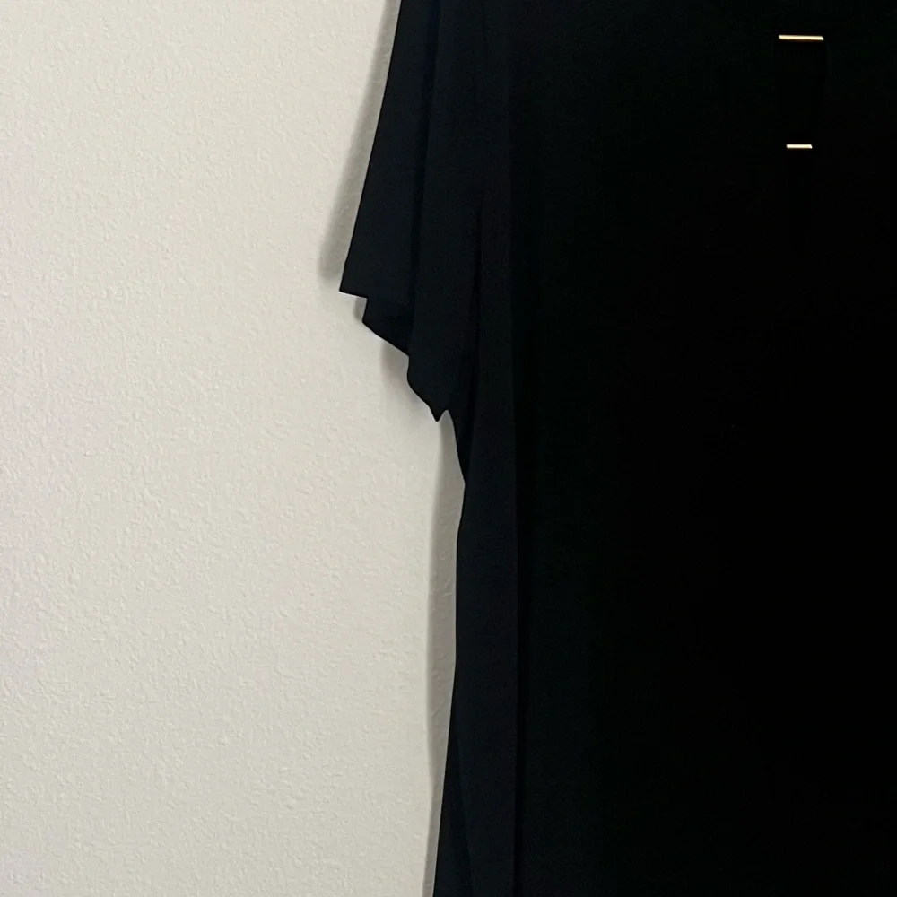Michael Kors Cute Black Short‎ Sleeve Tee, Size XL